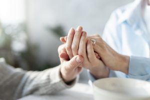 seguro de decesos en Xátiva - manos unidas