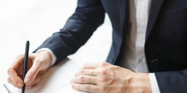 Seguros en Xativa – Hombre Seguros en Xativa - Hombre