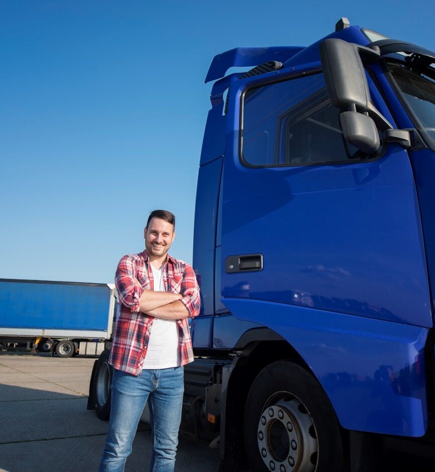 Seguros para camiones en la Ribera Alta - camión azul