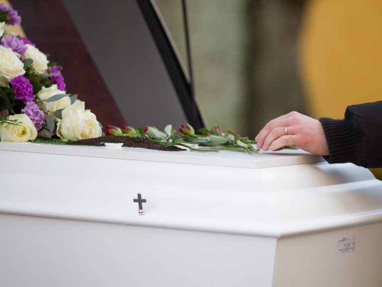 seguro de defunciones en la Ribera Alta – ataud blanco seguro de defunciones en la Ribera Alta - ataud blanco