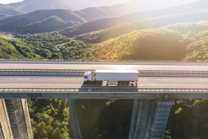 transporte de mercancías en la Ribera Alta - atardecer