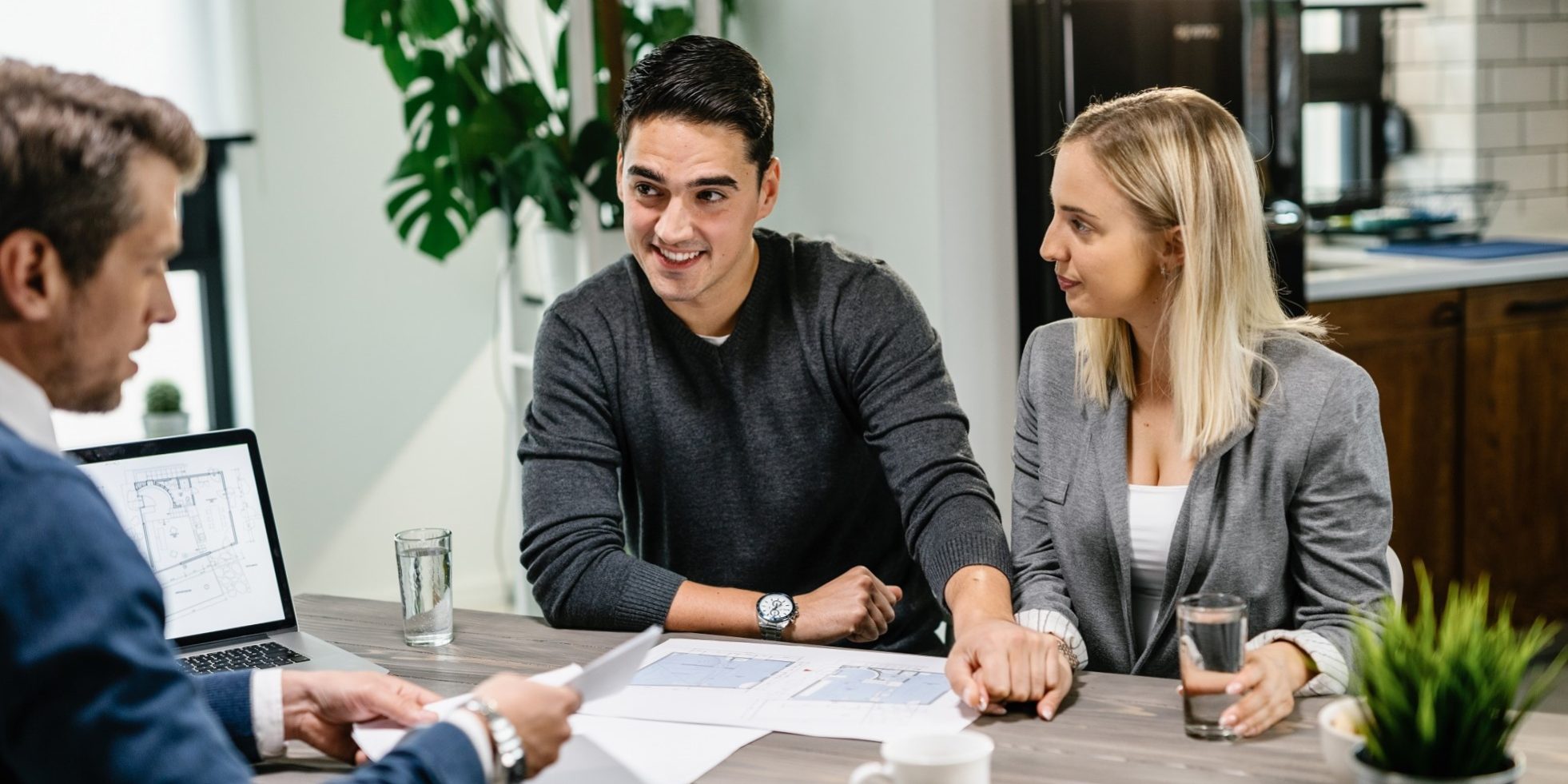 correduría de seguros en Xátiva - pareja