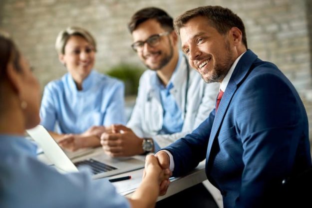 Seguros para empresas en Canals - Azul