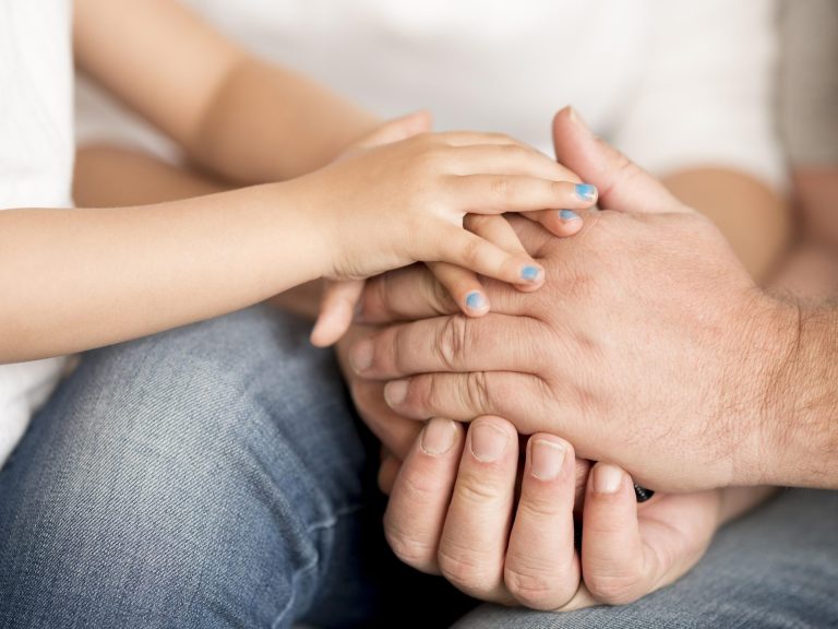 Seguros en Xàtiva-manos Seguros en Xàtiva-manos