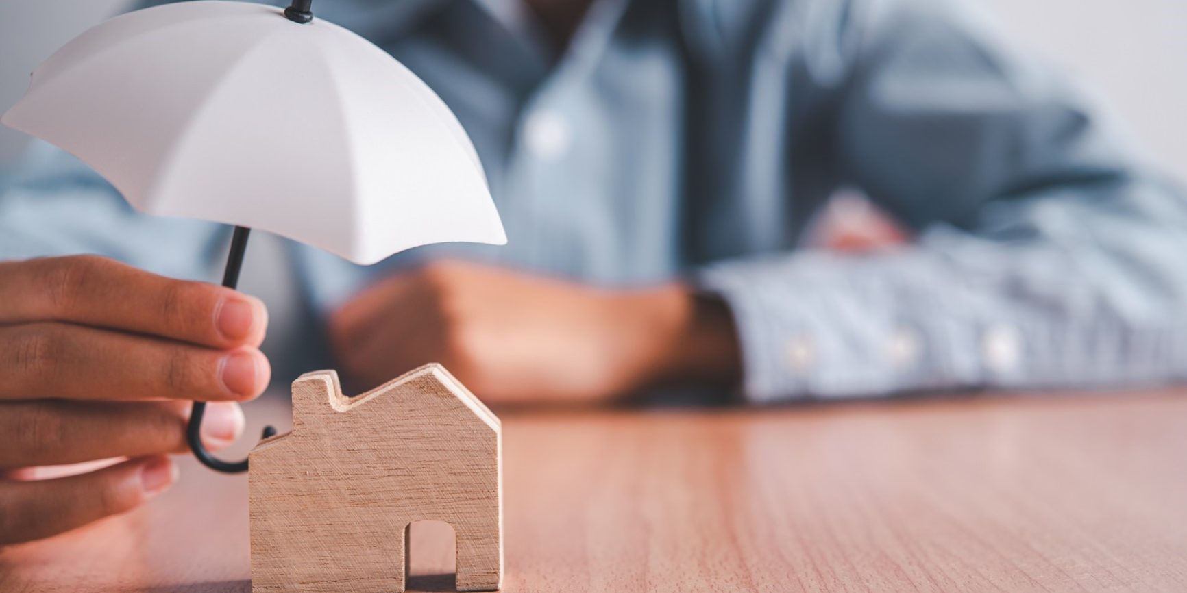 seguros para hogar en Xátiva - paraguas